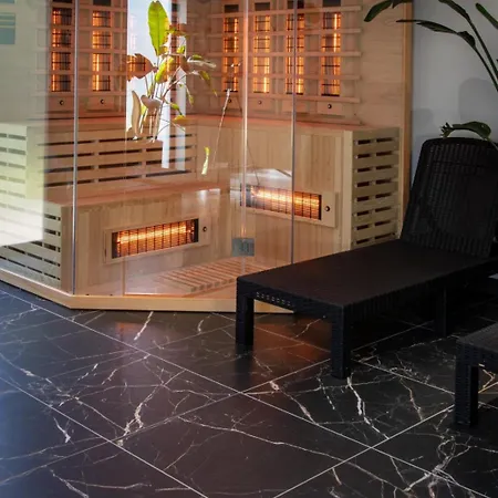 Belle View 127 公寓 *